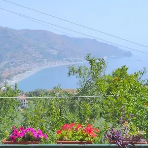 *** Bed and breakfast Casa Via Del Mare Italia